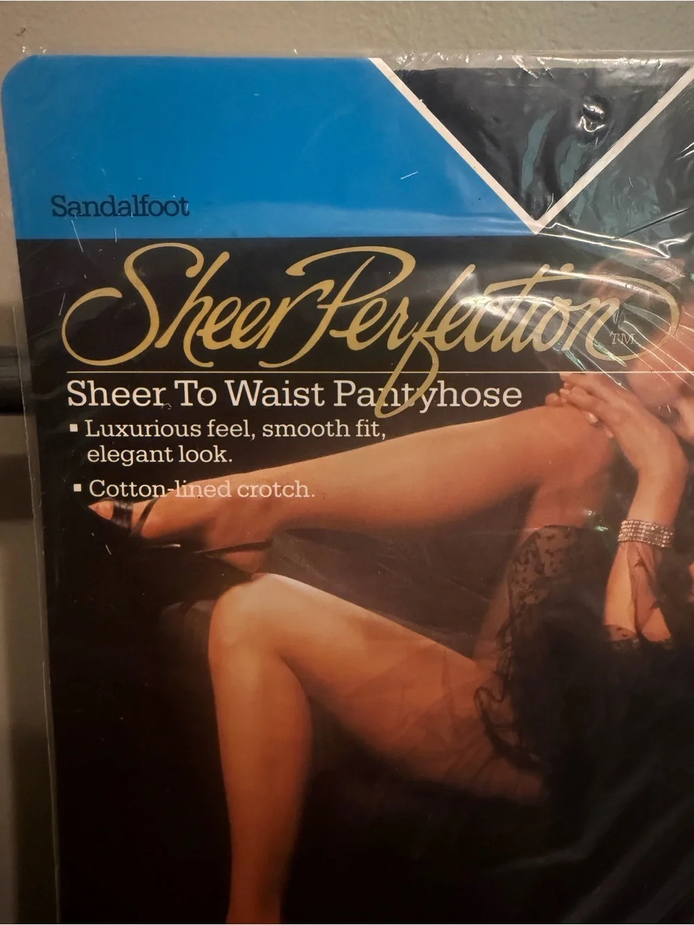 Vintage Montgomery Ward Sheer Perfection Black Pantyhose Medium NOS